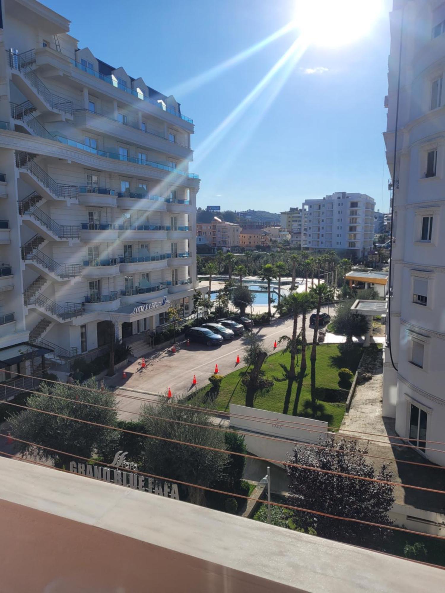 Orange Apartment Golem  Exterior foto